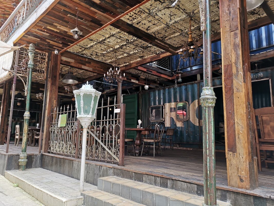 Warung Babi Guling Ibu Oka – Jl. Tegal Sari No.2, Ubud, Gianyar, Bali (photo 1)