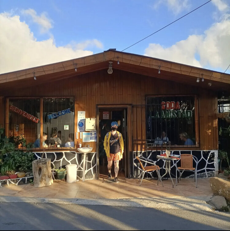 Soda La Piccola – Monteverde, Costa Rica (photo 1)