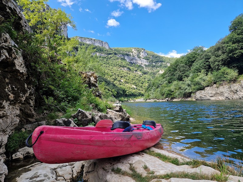 Descente de l'Ardèche en canoë (Mini-Descente 8km) – Base Aigue Vive, 07150 Vallon Pont d'Arc (photo 3)