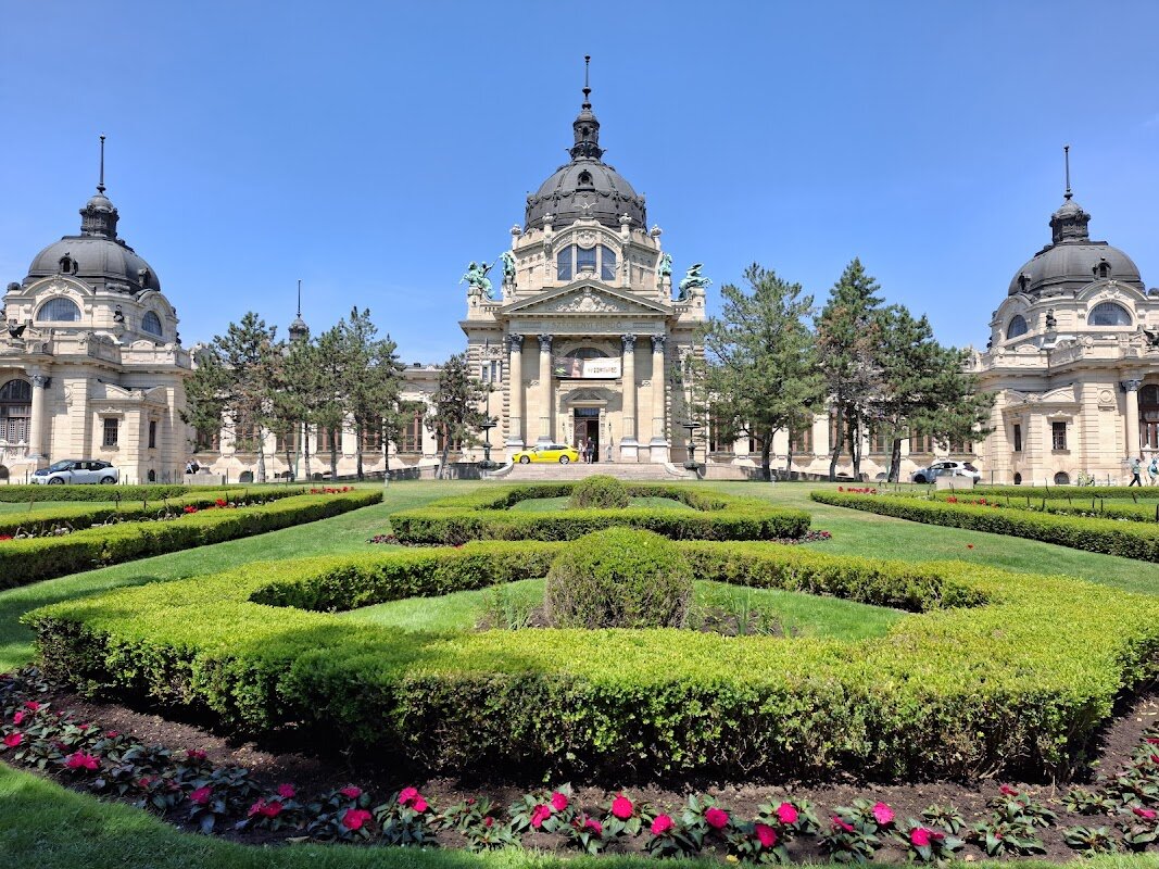 Détente au Parc de la Ville ou Île Marguerite – Városliget ou Margit-sziget, Budapest (photo 1)