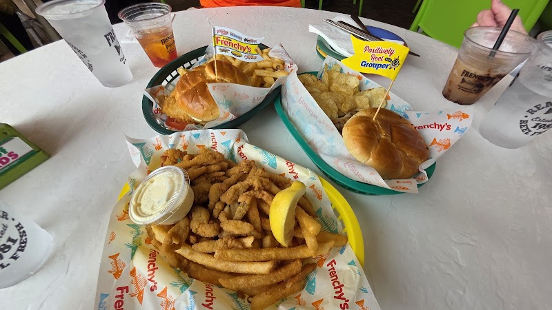 Frenchy's Rockaway Grill – 7 Rockaway St, Clearwater Beach, FL 33767 (photo 3)