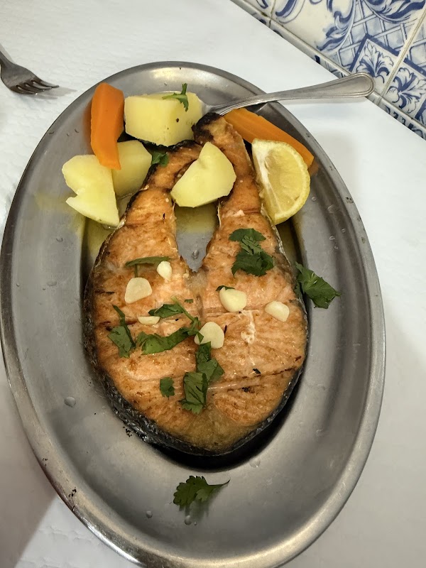 Restaurante O Lavrador – Largo Do Comercio, Almograve, Portugal (photo 3)