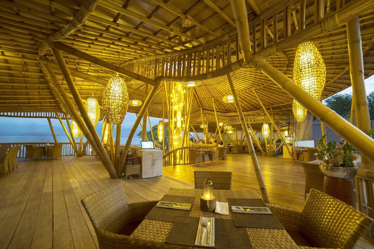Pearl Beach Lounge – Gili Trawangan (photo 1)