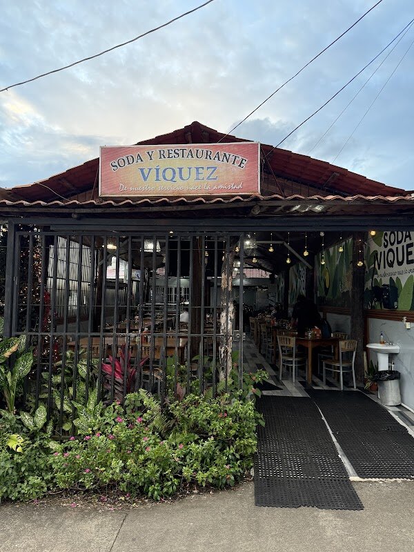 Soda Viquez – La Fortuna, Costa Rica (photo 1)