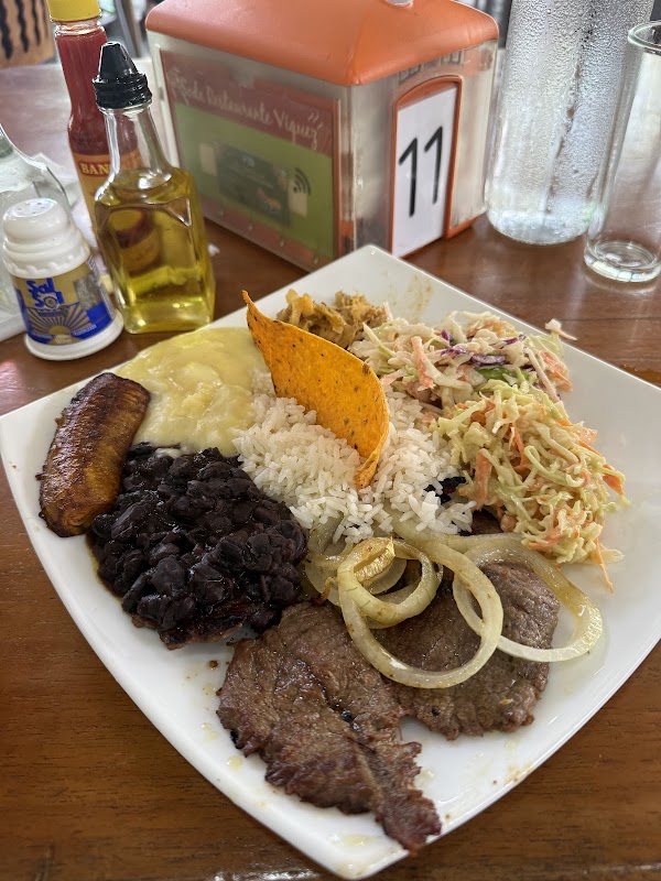 Soda Viquez – La Fortuna, Costa Rica (photo 3)