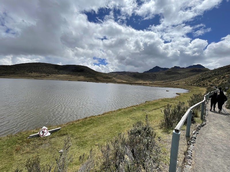 Excursion Cotopaxi (randonnée Laguna Limpiopungo) – Parc National Cotopaxi, Équateur (photo 2)
