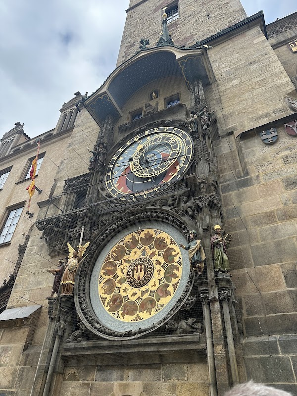 Free Walking Tour - Old Town, Jewish Quarter & Charles Bridge – Staré Město, Powder Gate (photo 3)