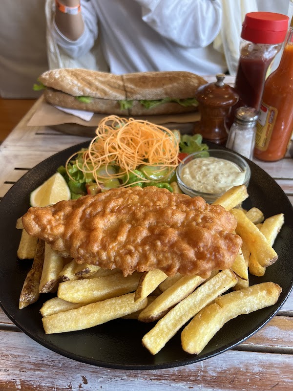 Galápagos Deli – Puerto Ayora, Santa Cruz Island (photo 3)