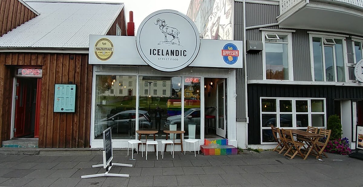 Icelandic Street Food – Lækjargata, Reykjavik (photo 1)