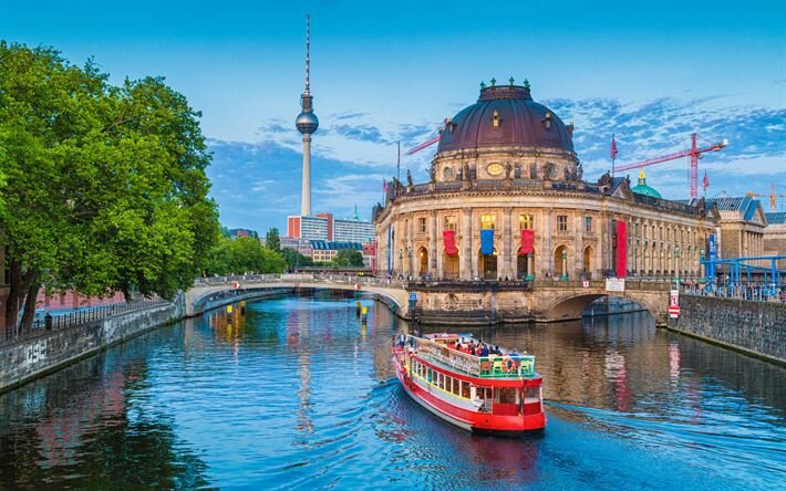 Île aux Musées (Museum Island) – Mitte, Berlin (photo 1)