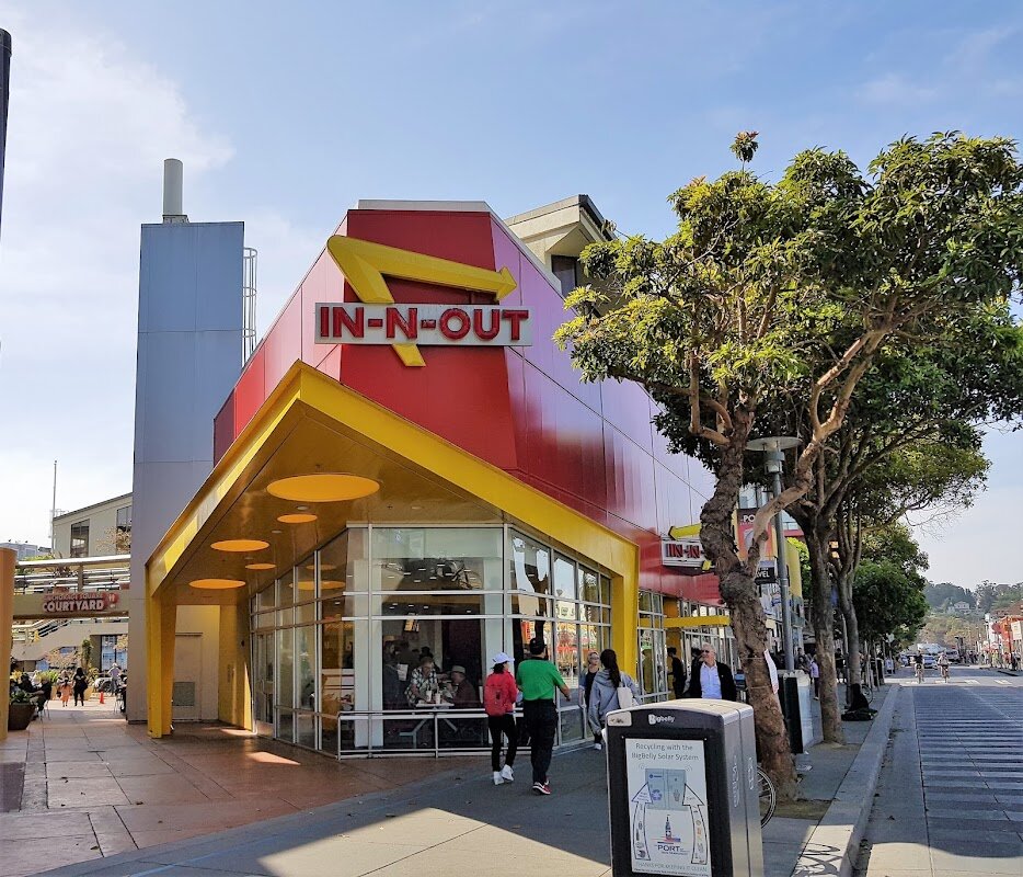 In-N-Out Burger – Fisherman's Wharf, San Francisco (photo 1)