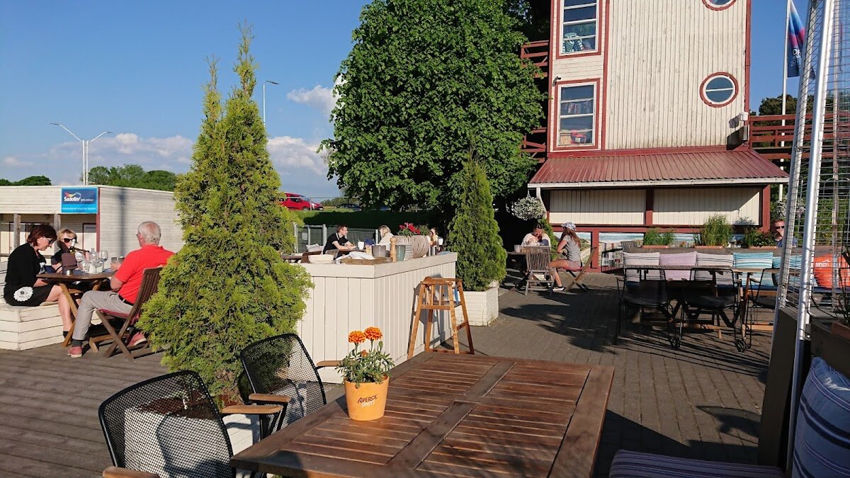 Kalevi Jahtklubi Resto – Pirita tee 17, 11911 Tallinn (photo 1)