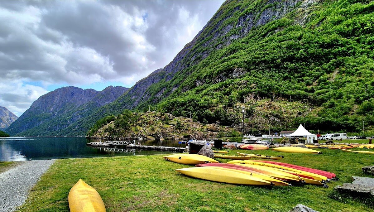 Kayak guidé Nærøyfjord – Flåm, Nærøyfjord (photo 1)