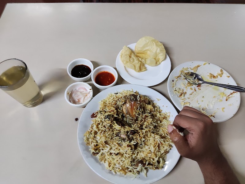 Kayees Rahmathullah Hotel – Bazaar Road, Mattancherry, Kochi, Kerala 682002 (photo 2)