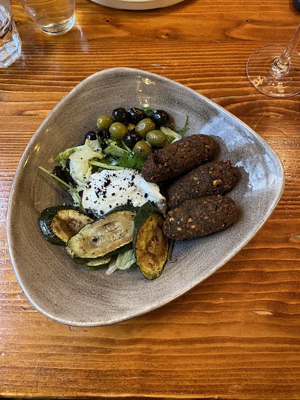 Kőleves Kert – Kazinczy utca 41, Budapest (photo 2)
