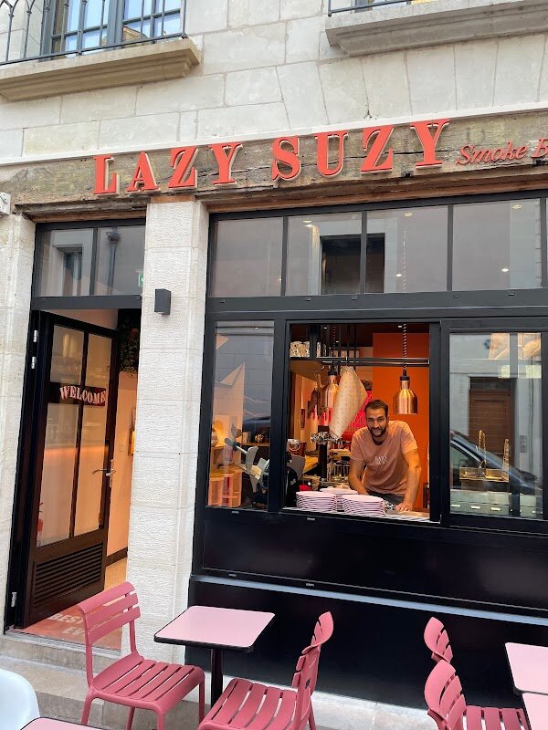 Lazy Suzy - Smoked BBQ Burger – 45 Rue du Commerce, 37000 Tours (photo 1)