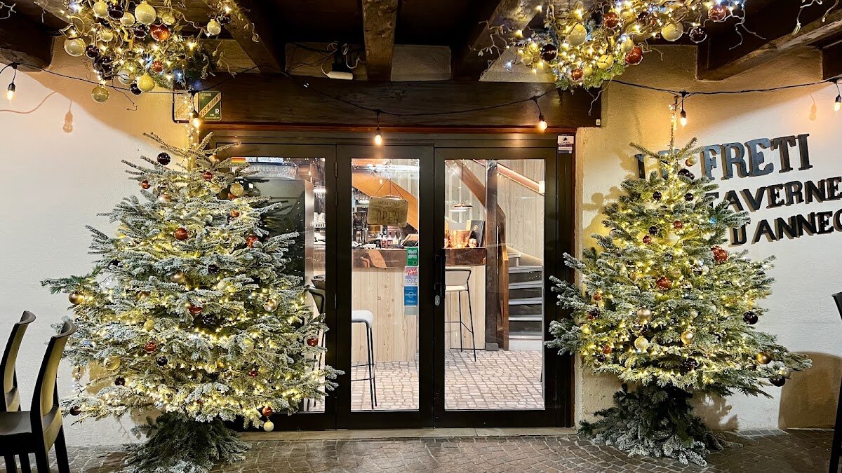 Le Fréti – 12 Rue Sainte Claire, 74000 Annecy (photo 1)