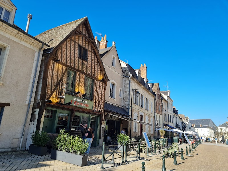 L'Epicerie – 46 Place Michel Debré, 37400 Amboise (photo 3)