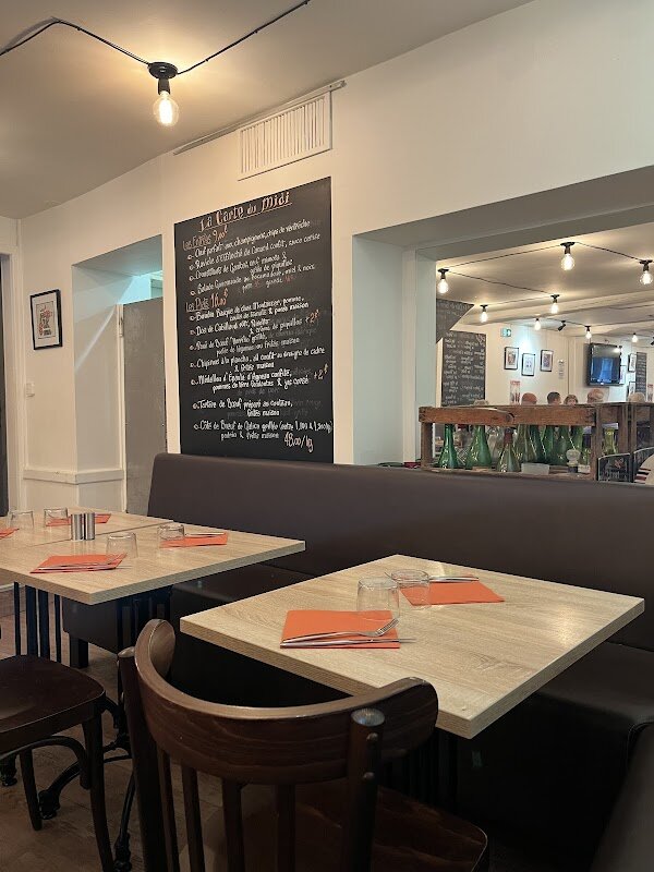 Les Arcades – Rue Port Neuf, 64100 Bayonne (photo 1)