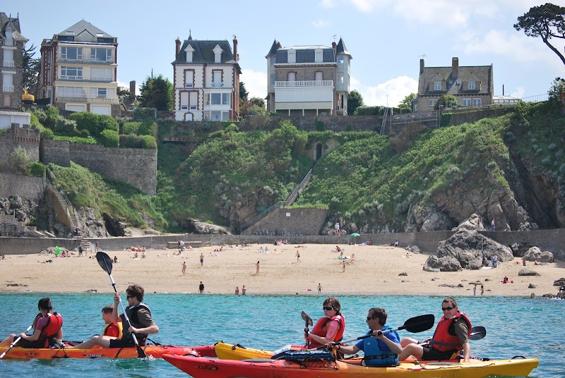 Location de kayak de mer à Dinard – Balade Kayak 35, Plage du Prieuré, 35800 Dinard (photo 2)