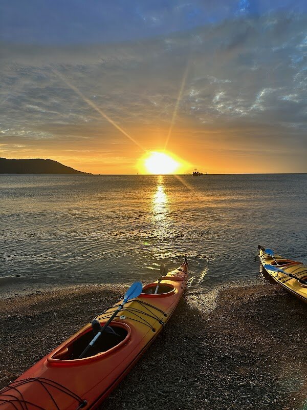 Magnetic Island Sea Kayaks – 23 Somerset St, Magnetic Island QLD 4819, Australia (photo 1)