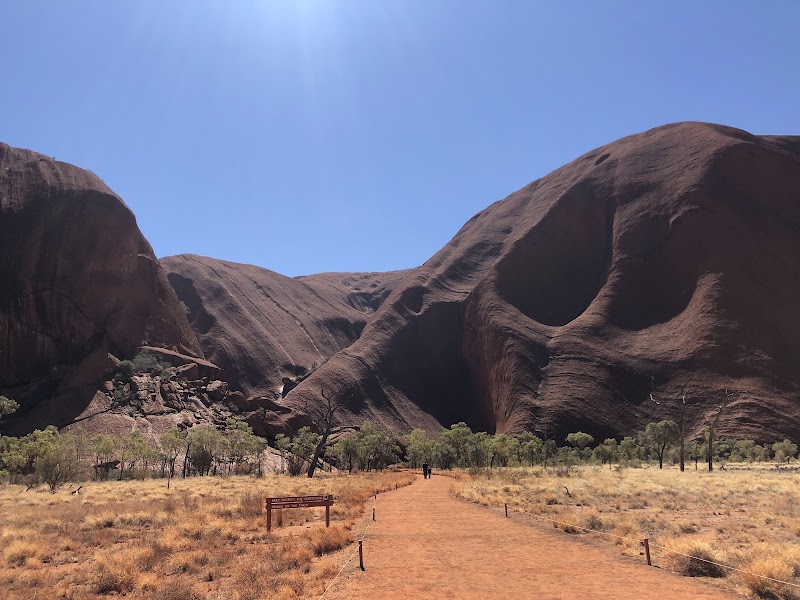 Mala Uluru Walking Point – Uluru NT 0872, Australia (photo 2)