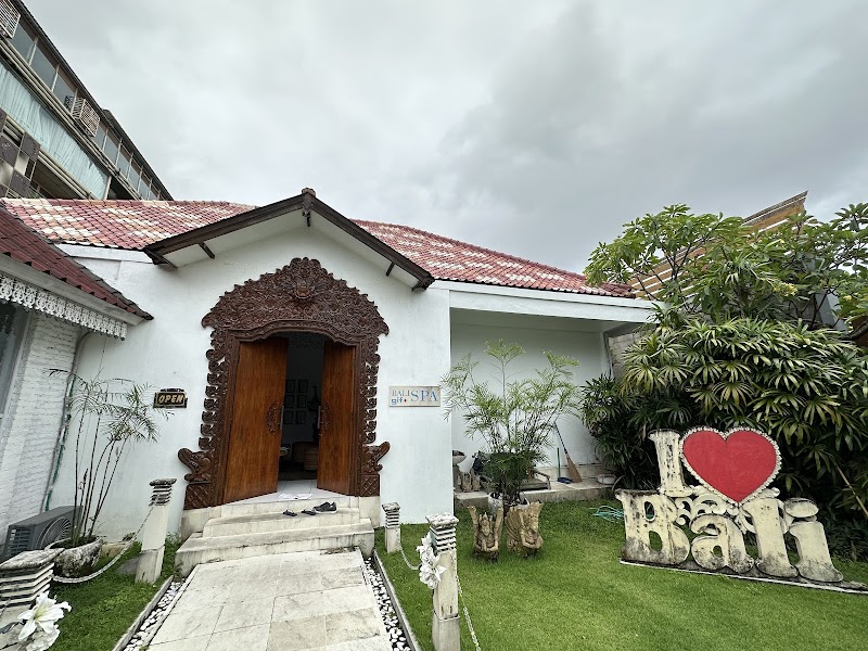 Massage traditionnel Bali Healing – Seminyak, Bali (photo 2)