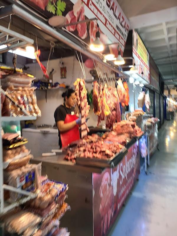 Mercado 24 de Mayo – Centre-ville, Otavalo, Imbabura, Equateur (photo 2)