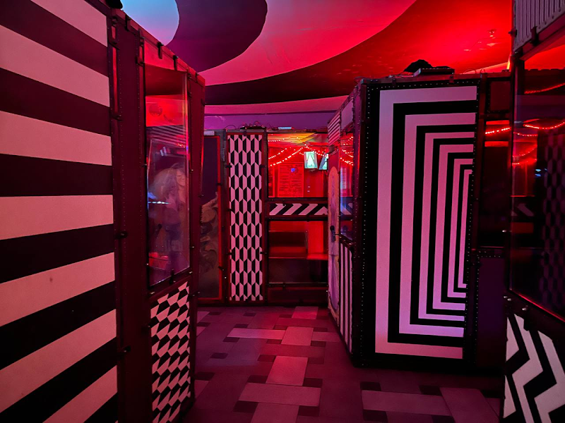 Monster Ronson's Karaoke – Friedrichshain, Berlin (photo 2)