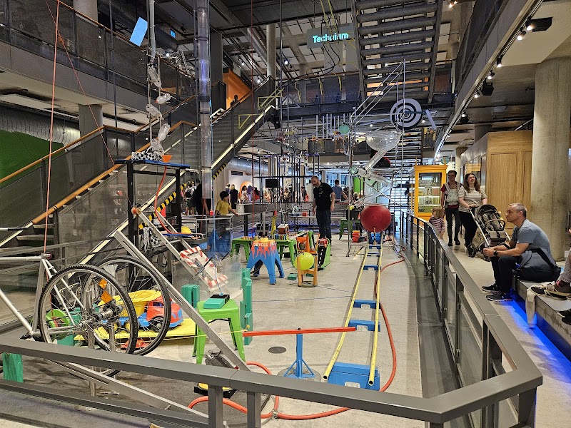 NEMO Science Museum – Oosterdok, Amsterdam (photo 2)