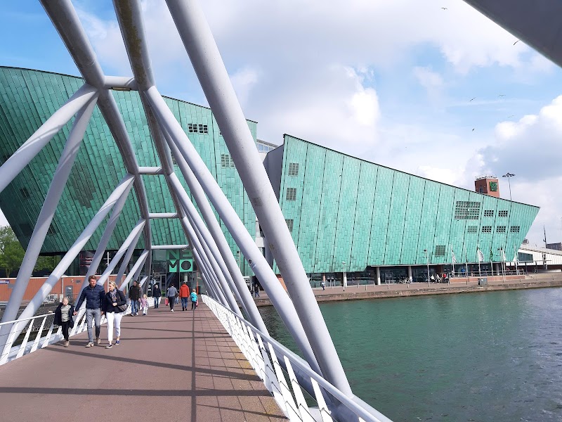 NEMO Science Museum – Oosterdok, Amsterdam (photo 3)