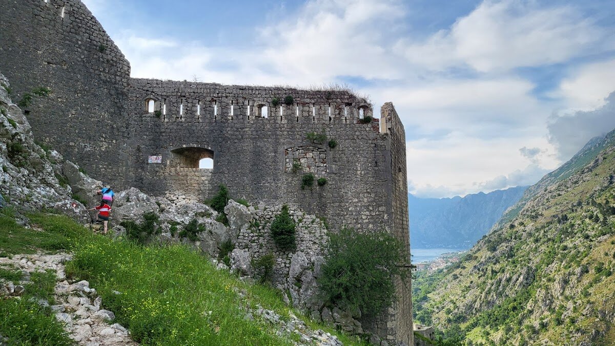 Nevjesta Jadrana – Ladder of Kotor (sommet) (photo 1)