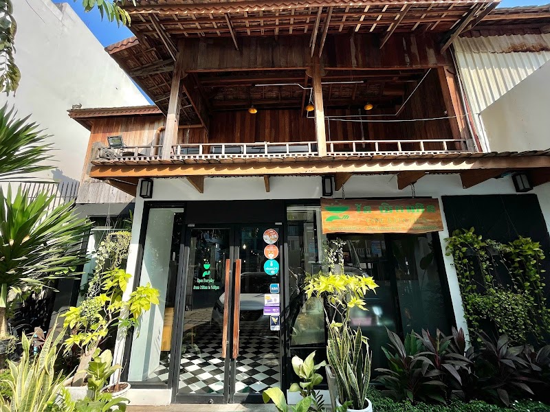One Kitchen – St 360, Phnom Penh, Cambodge (photo 3)