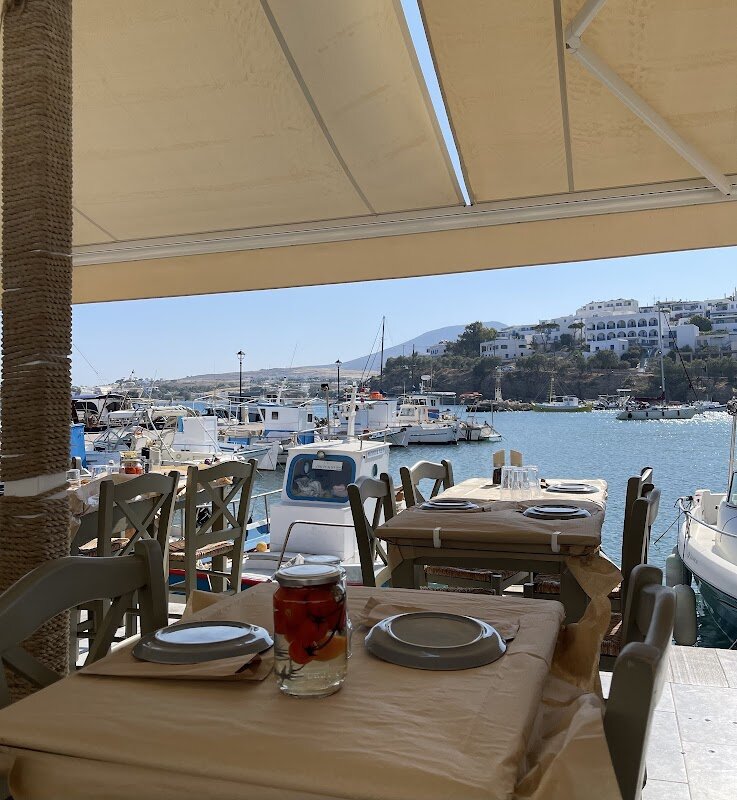 Ouzeri Halaris – Piso Livadi, Paros, Grèce (photo 1)