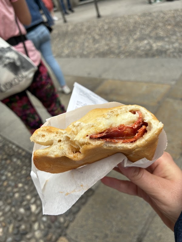 Panzerotti Luini – Via Santa Radegonda, 16, 20121 Milano (photo 3)