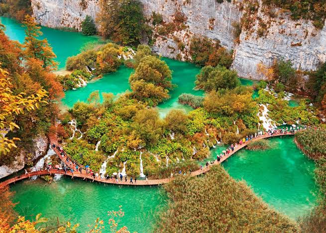 Parc National des Lacs de Plitvice – Parc National Plitvice, Croatie (photo 2)