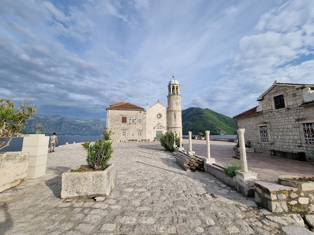 Perast & Our Lady of the Rocks – Perast (photo 1)
