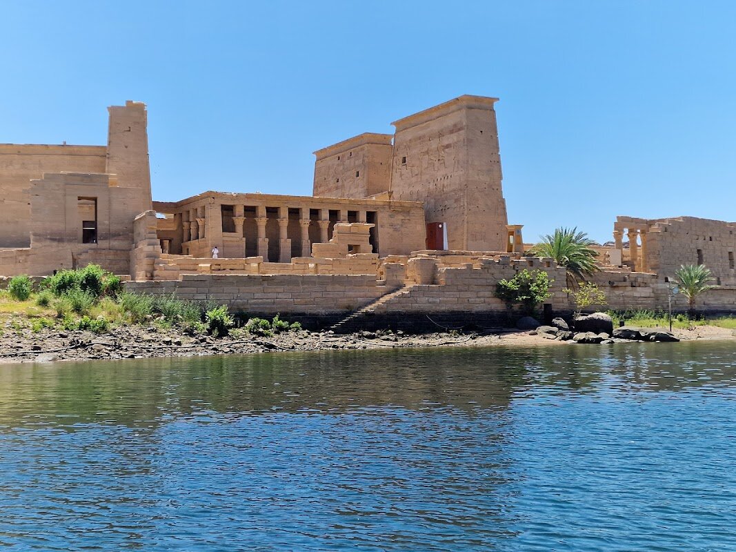 Philae Temple - dédié à Isis – Île d'Agilkia, Assouan, Égypte (photo 1)