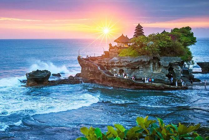 Photographie et méditation coucher soleil Tanah Lot – Tabanan, Bali (photo 3)