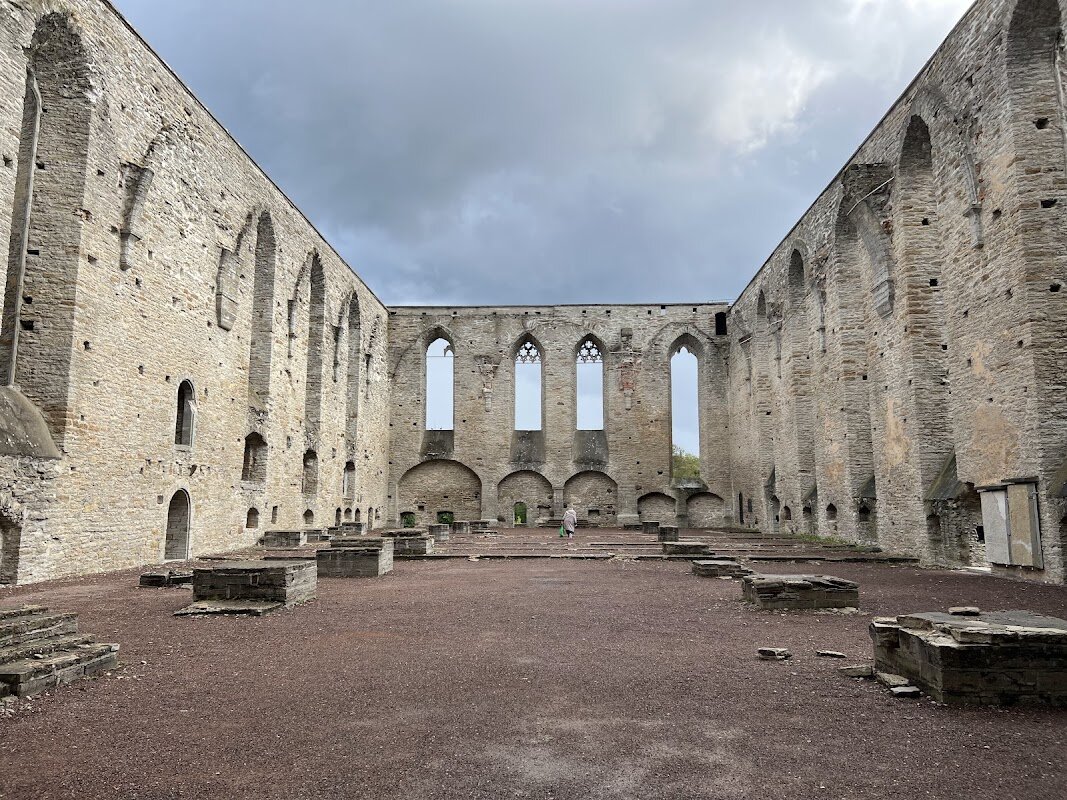 Pirita Beach & Convent Ruins – Pirita, Tallinn (photo 1)