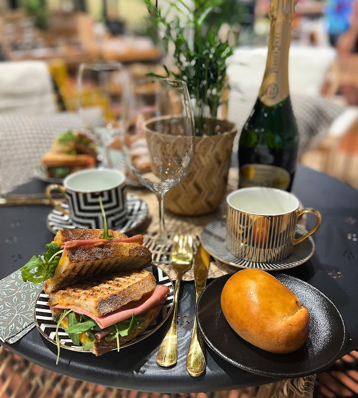 Pohjala Deli – Lennart Meri Tallinn Airport, Tartu mnt 101, Tallinn (photo 2)