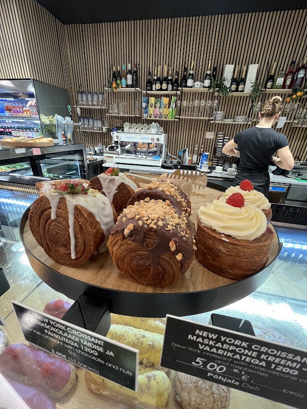 Pohjala Deli – Lennart Meri Tallinn Airport, Tartu mnt 101, Tallinn (photo 3)