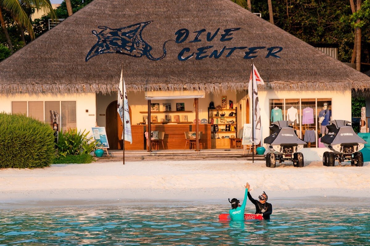 Private sunset dhoni cruise – Lagoon Shaviyani Atoll, Maldives (photo 1)