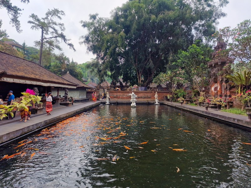 Pura Tirta Empul Temple Visit – Tampaksiring, Bali (photo 3)