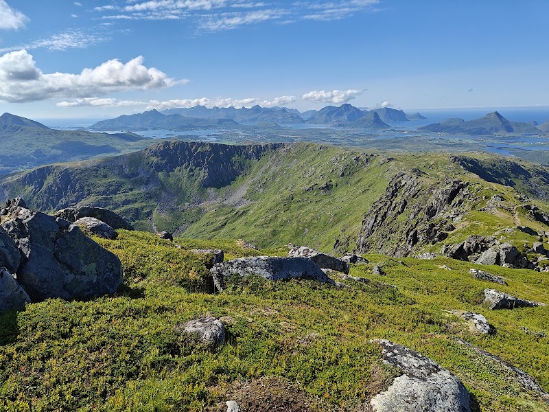 Randonnée Justadtinden – Mont Justadtinden près de Svolvær (photo 2)