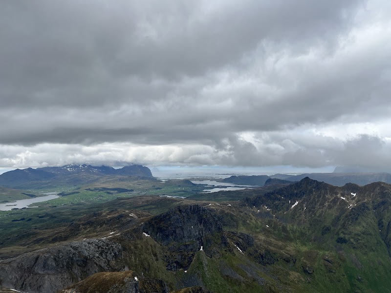 Randonnée Justadtinden – Mont Justadtinden près de Svolvær (photo 3)