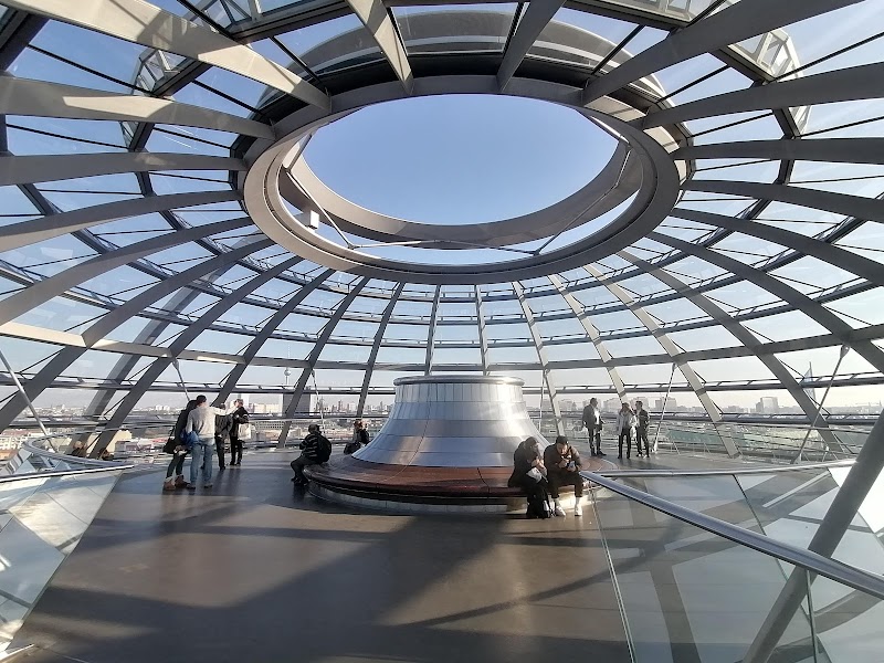 Reichstag Dome – Platz der Republik 1, Mitte, Berlin (photo 3)