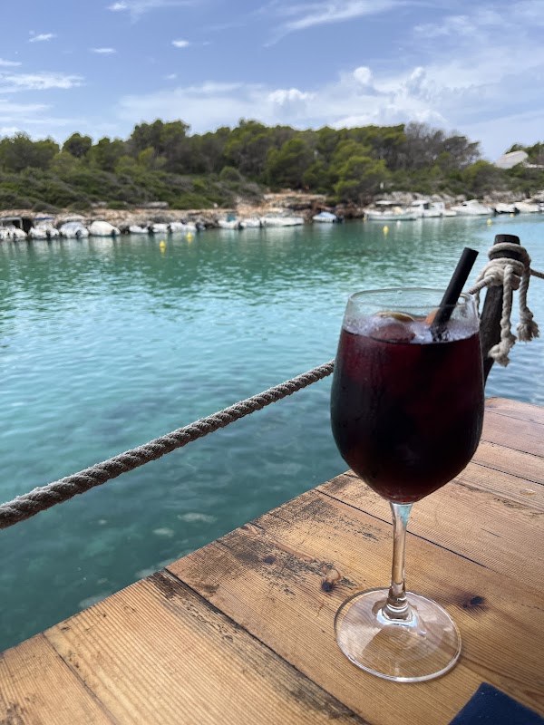 Restaurant Sa Nacra – Carrer de Sa Nacra, 07769, Cala Santandria, Ciutadella, Minorque (photo 2)