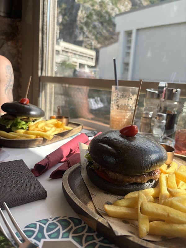 Resto Bar Taraca – Old Town Kotor (photo 3)