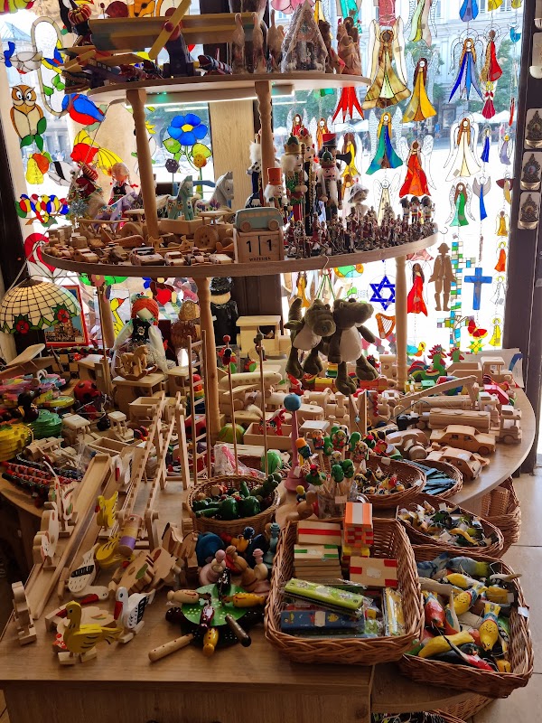 Rynek Główny et achats souvenirs – Stare Miasto, Cracovie, Pologne (photo 3)